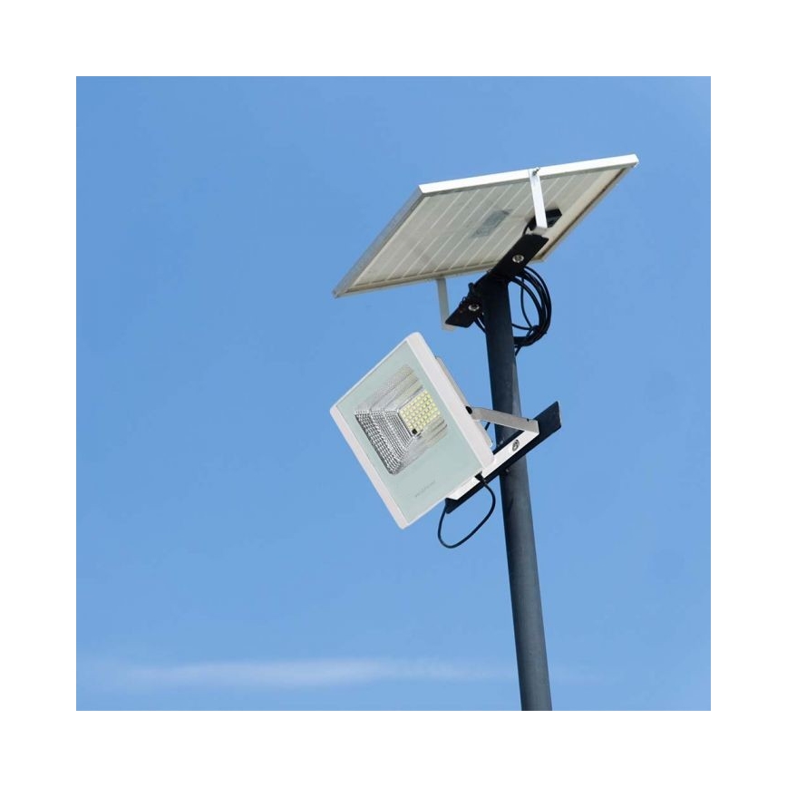LED Zewnętrzny naświetlacz solarny LED/12W/3,2V IP65 4000K + pilot zdalnego sterowania