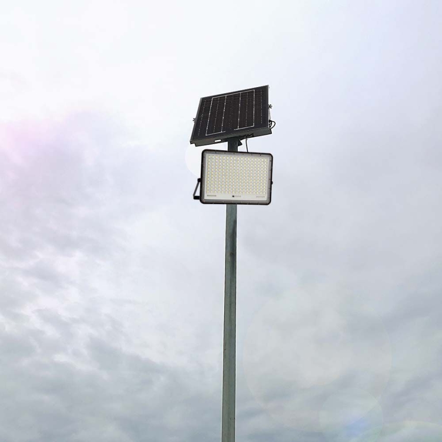 LED Zewnętrzny naświetlacz solarny LED/30W/3,2V 4000K czarny IP65 20000 mAh + zdalne sterowanie