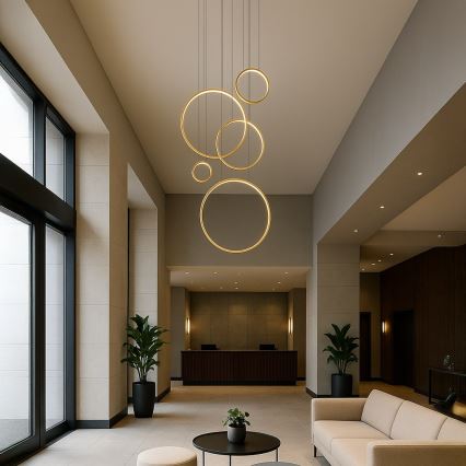 LED Żyrandol na przewodzie SATURNO LED/100W/230V złoty