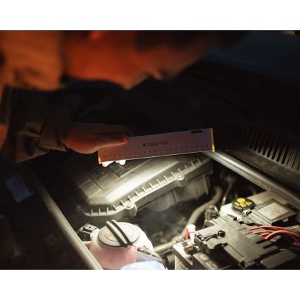 Ledlenser AF2R - ładowalna latarka robocza LED z regulacją jasności, IP54, 1000 lm, 50 h, 4810 mAh