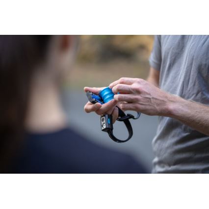 Ledlenser NEO3 - ściemnialna czołówka LED/3xAAA IP54 400 lm 20 h niebieska