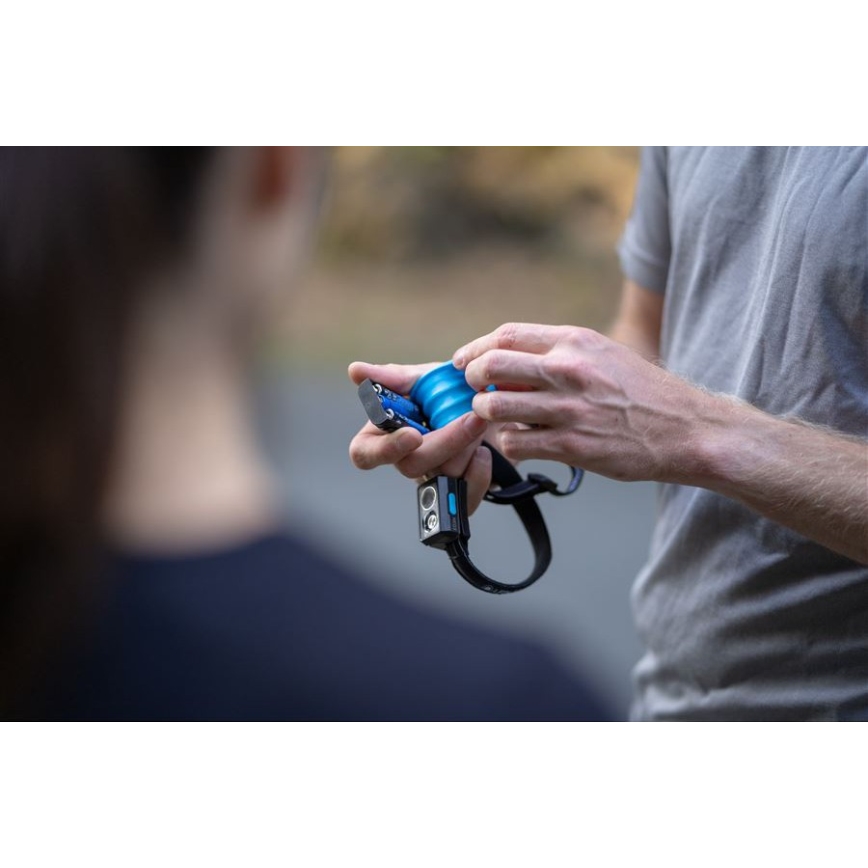 Ledlenser NEO3 - ściemnialna czołówka LED/3xAAA IP54 400 lm 20 h niebieska