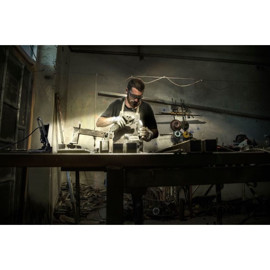 Ledvance - LED Reflektor zewnętrzny WORKLIGHT R-STAND LED/50W/230V 6500K IP65