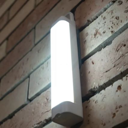 Ledvance - LED ściemnialne oświetlenie orientacyjne LINEAR LED/6,9W/5V 2200 mAh IP54