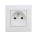 Legrand - Gniazdo domowe z ramką NILOE STEP 250V białe