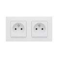 Legrand - Podwójne gniazdo domowe z ramką NILOE STEP 250V białe