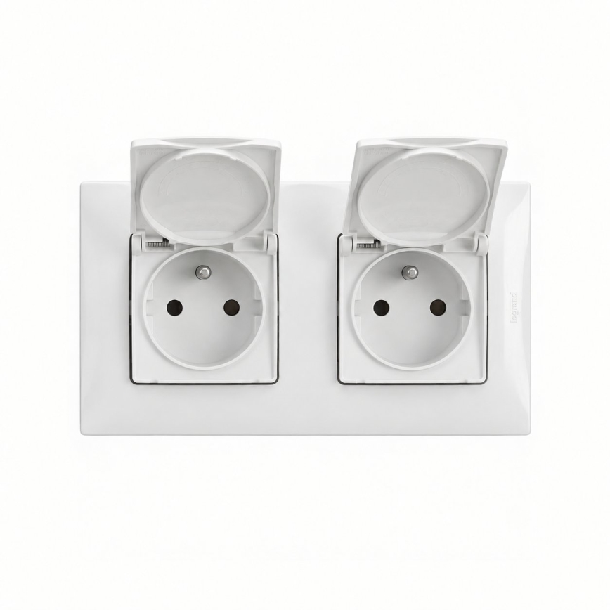 Legrand - Podwójne zewnętrzne gniazdo domowe z ramką NILOE 250V IP44, białe