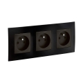 Legrand - Potrójne gniazdo domowe z ramką NILOE 250V czarne