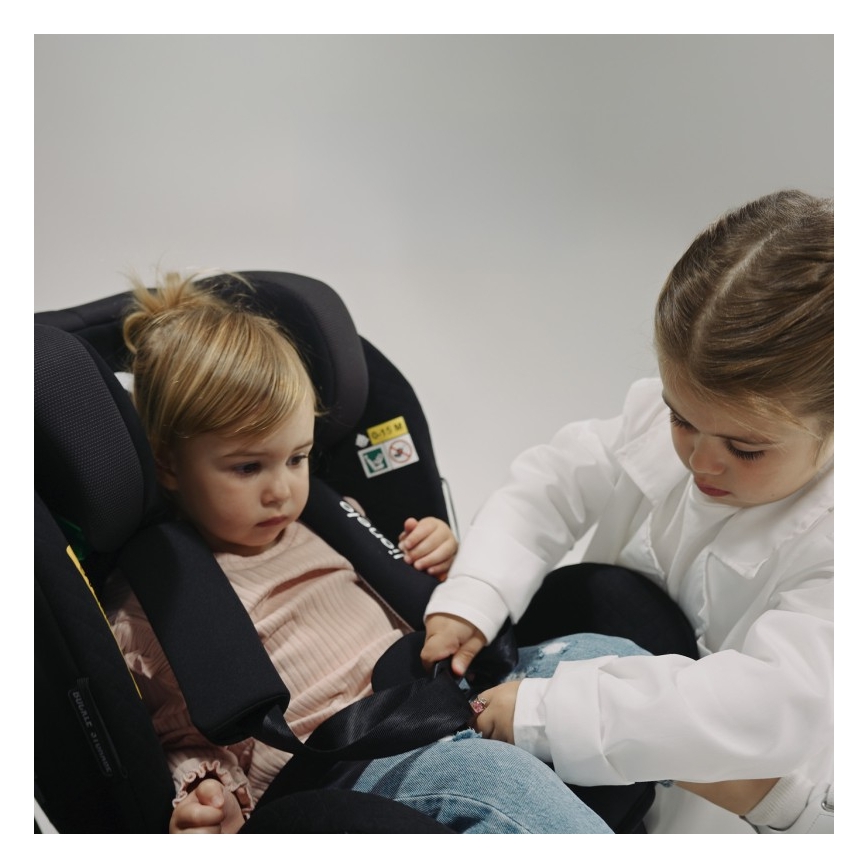 Lionelo - Fotelik samochodowy z obrotową bazą ANTOON PLUS i-Size 40-105 cm Black Onyx