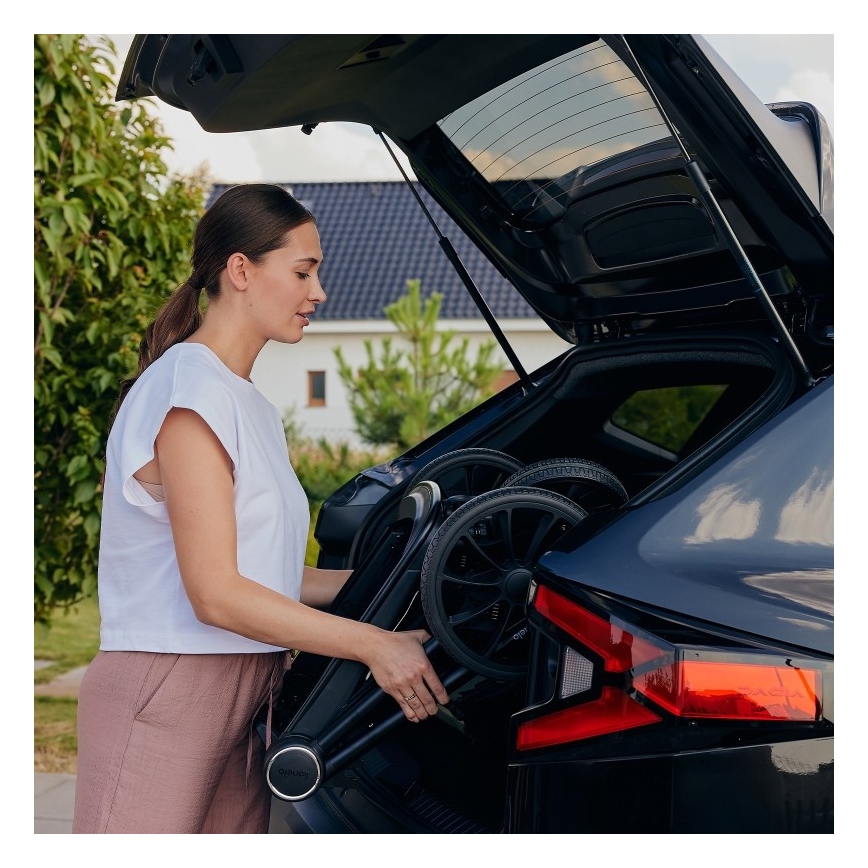 Lionelo - Wózek kombinowany 3w1 MIKA PLUS Black Onyx