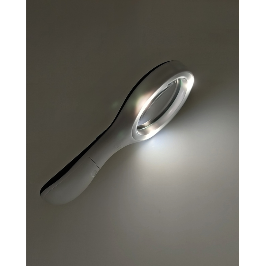 Lupa z podświetleniem LED, 3× powiększenie, 3W, zasilanie 2× AAA, IP22