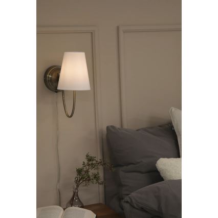 Markslöjd 108908 - Kinkiet AMAR 1xE14/40W/230V biały/mosiądz