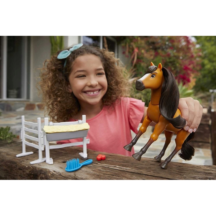 Mattel - Koń Spirit z akcesoriami 3xAG13