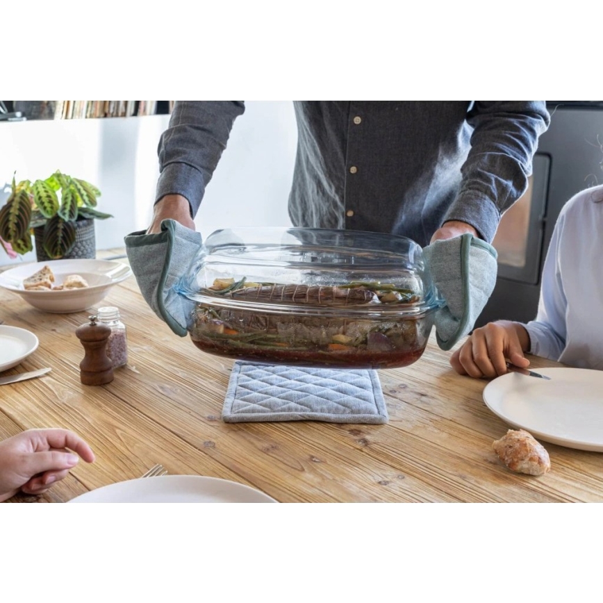 Naczynie żaroodporne PYREX z pokrywą, 6,7 l