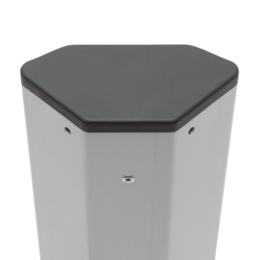 Narożny słupek gniazdkowy 3x230V + 2xUSB-A czarny/srebrny