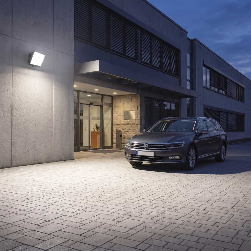 Naświetlacz LED TAMBO EVO LED/100W/230V 4000K IP65 czarny