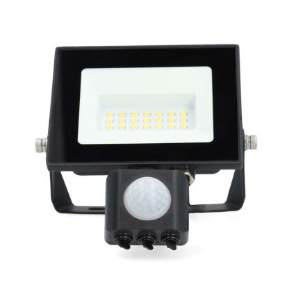 Reflektor LED z czujnikiem LED/20W/230V 4000K IP44