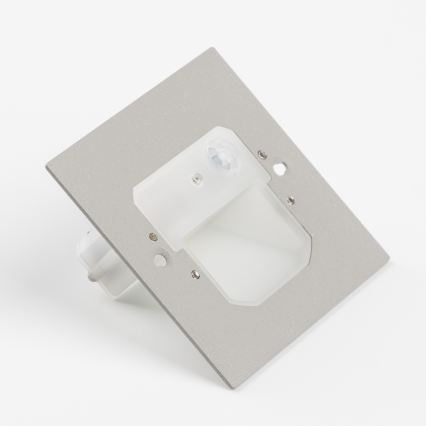 Oprawa schodowa LED z czujnikiem ruchu i zmierzchu, 1,5W/230V, 3000/4000/6000K, szara