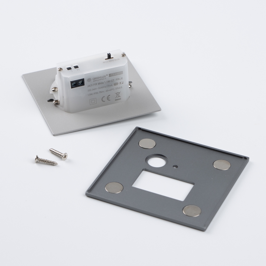 Oprawa schodowa LED z czujnikiem ruchu i zmierzchu — 1,5W, 230V, barwy światła 3000/4000/6500K, kolor srebrny