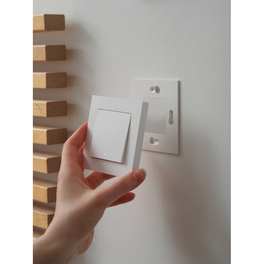 Osram - Bezprzewodowy jednoprzyciskowy włącznik SMART+ 5V Wi-Fi