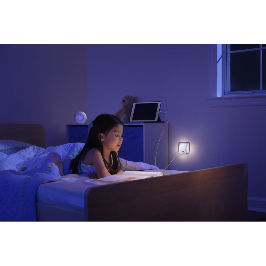 Osram - LED lampka nocna do gniazdka z czujnikiem i portem USB LUNETTA LED/12,5W/230V biała