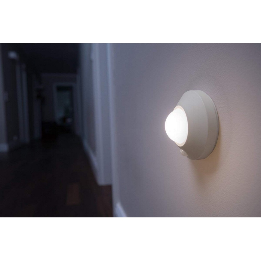 Osram - LED Kinkiet zewnętrzny z czujnikiem NIGHTLUX LED/1,7W/3xAAA IP54
