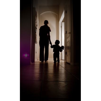 Osram - LED RGB Lampka orientacyjna do gniazdka z czujnikiem LUNETTA LED/0,3W/230V