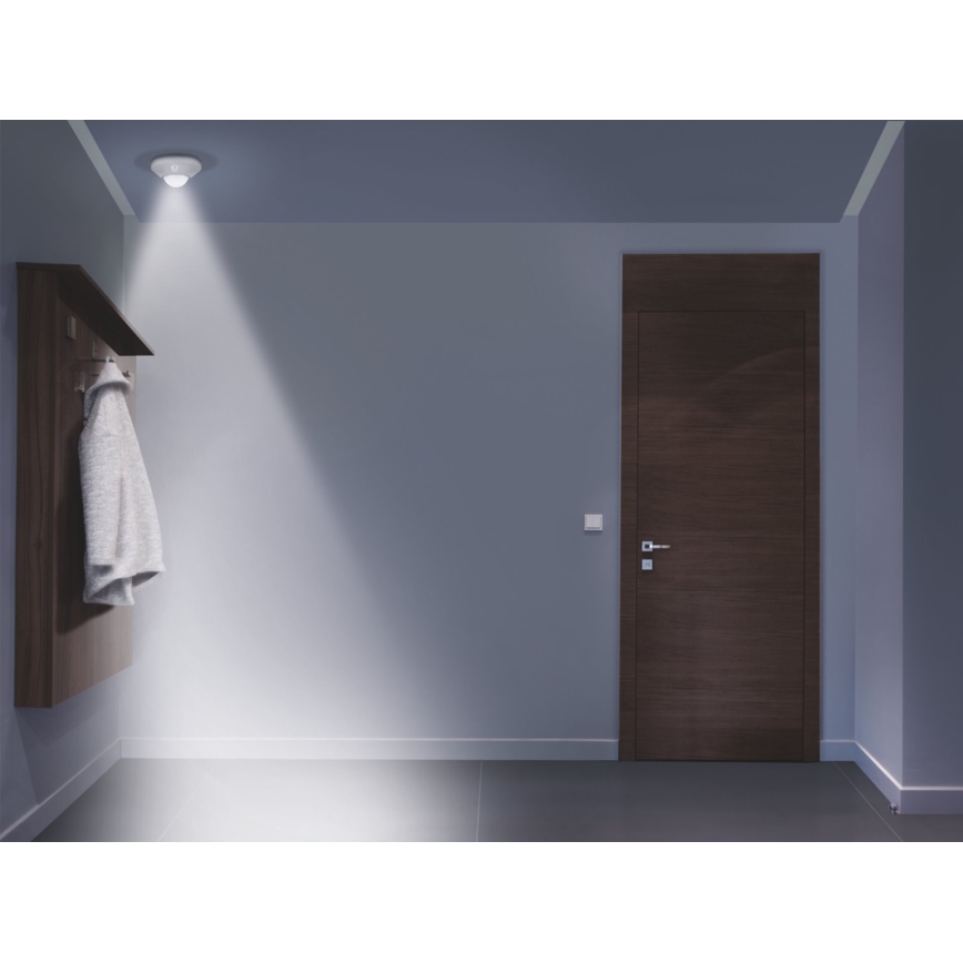 Osram - LED lampka orientacyjna z czujnikiem NIGHTLUX LED/2W/3xAA biała