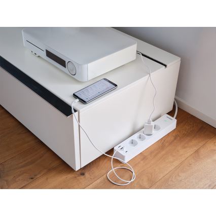 Osram - Przedłużacz SMART+ 4 gniazda typu F + 2x USB-A + 2x USB-C Wi‑Fi