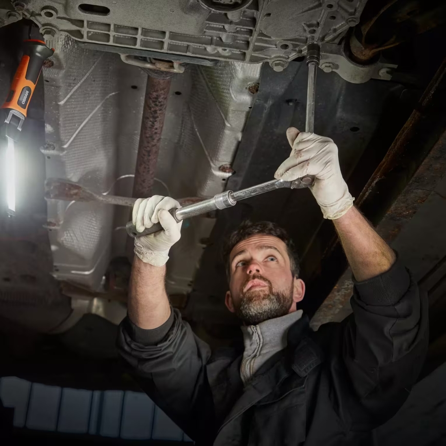 Osram - Ładowalna ściemnialna latarka LED LEDINSPECT SLIM MAX1000 LED/9W/3,7V IP65