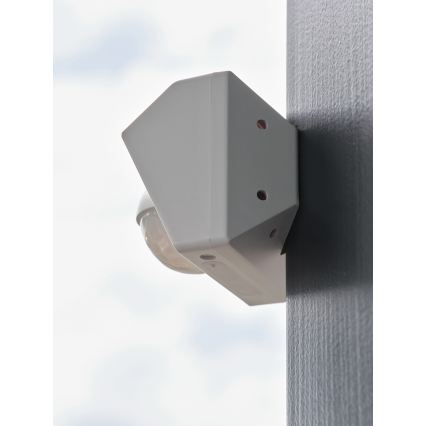 Osram - Zewnętrzny solarny czujnik ruchu SMART+ 3,7V biały IP65 Wi-Fi 800 mAh