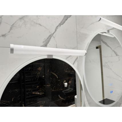 Oświetlenie lustra LED do łazienki/10W/230V 45 cm IP44 białe