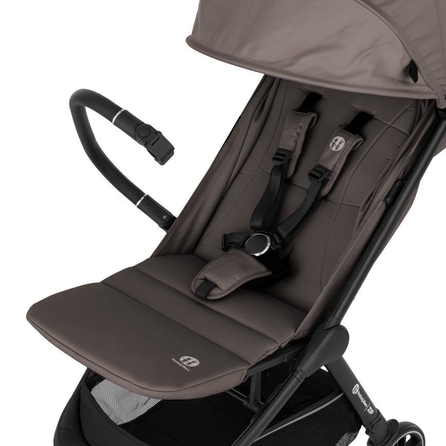 PETITE&MARS - Wózek spacerowy ZIP Creamy Cocoa