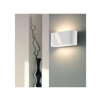 Philips Massive 33246/31/10 - Nástěnné svítidlo KATIE  1xE27/23W bílá