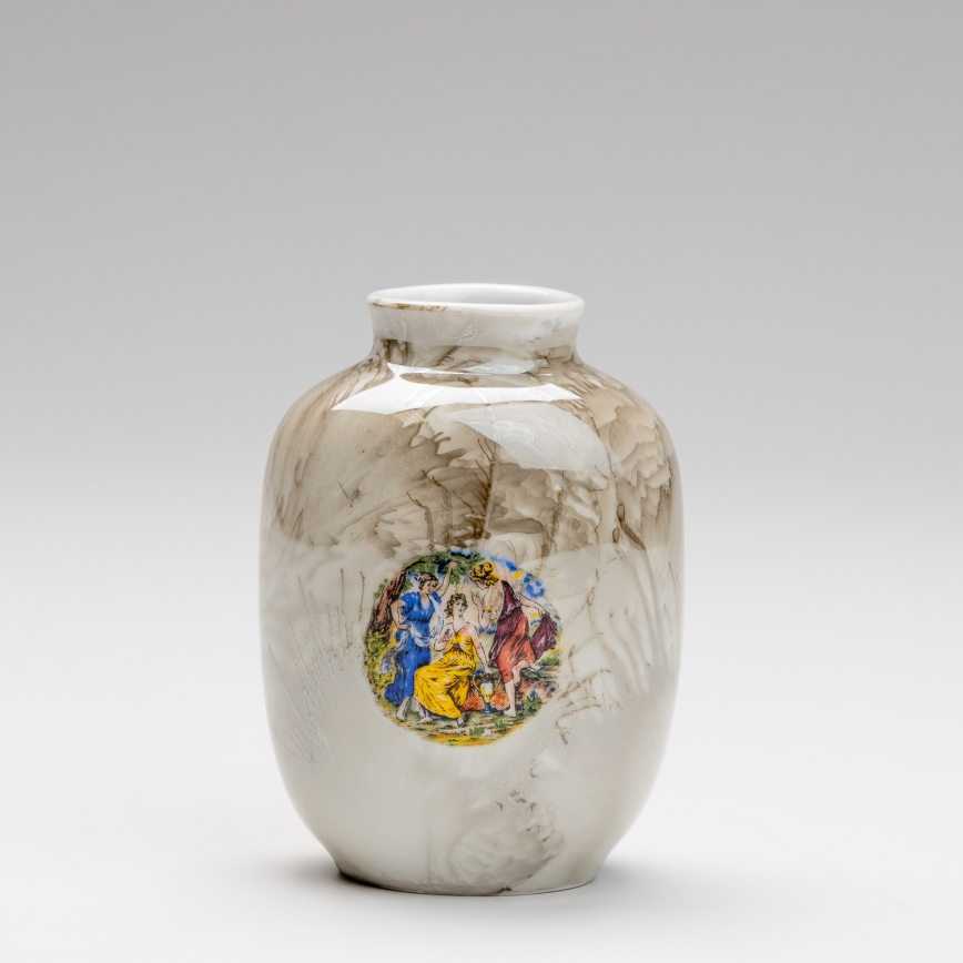 Porcelanowy wazon 12,5x9 cm brązowy gracie