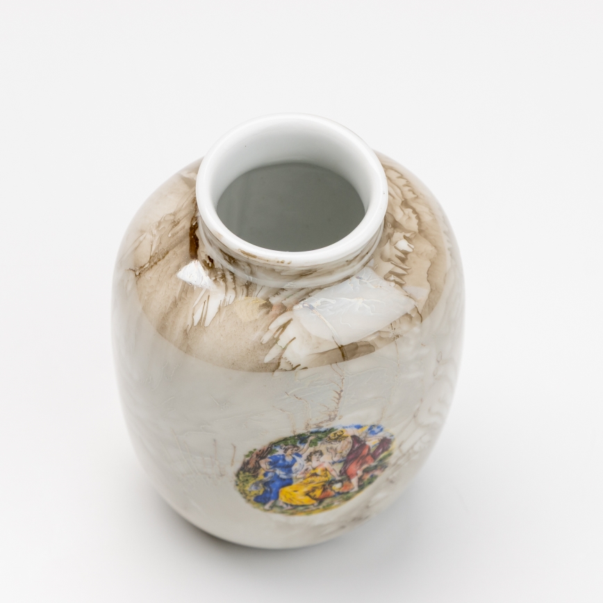 Porcelanowy wazon 12,5x9 cm brązowy gracie