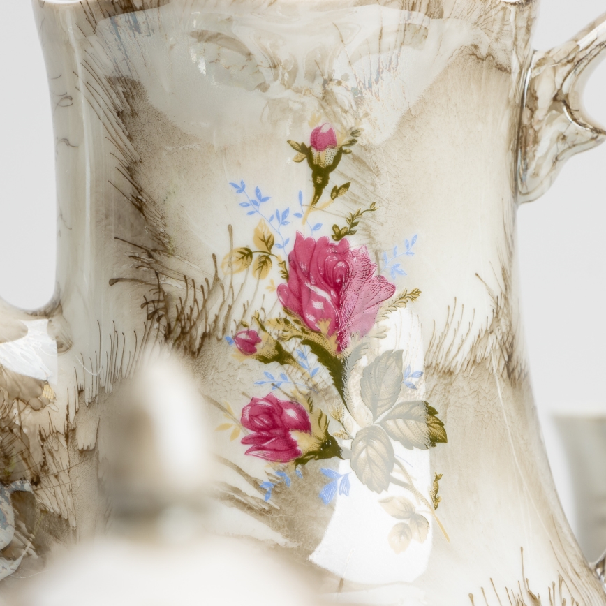 Porcelanowy zestaw herbaciany brązowy róża