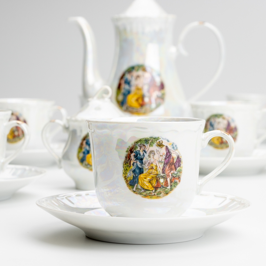 Porcelanowy zestaw herbaciany perłowy biały