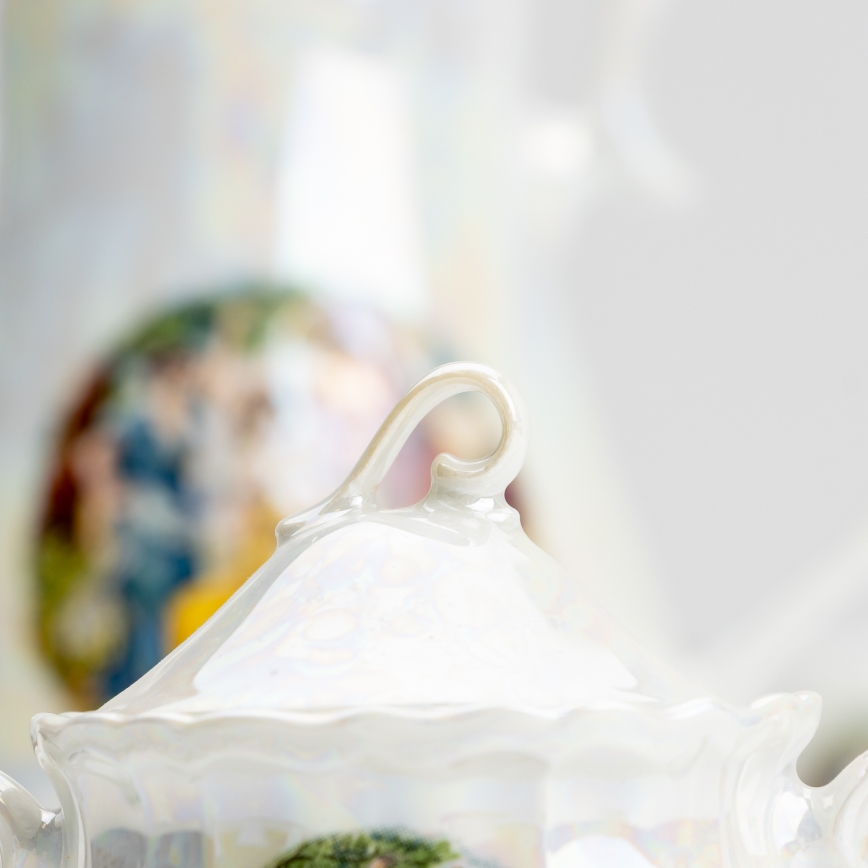Porcelanowy zestaw herbaciany perłowy biały