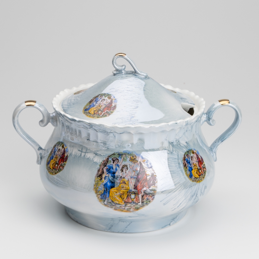 Porcelanowy zestaw obiadowy 26 sztuk niebieski z wykończeniem perłowym