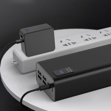 Power Bank z wyświetlaczem LED Power Delivery 30000 mAh 3,7V czarny