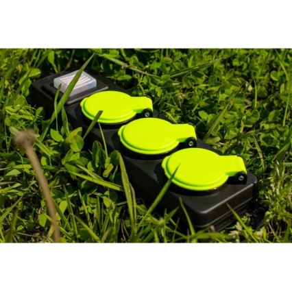 Przedłużacz 3-gniazdowy z wyłącznikiem, 3 m, IP44