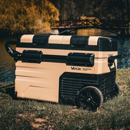 Przenośna lodówka samochodowa z wyświetlaczem LCD 39 l 230V/12V/24V brązowa