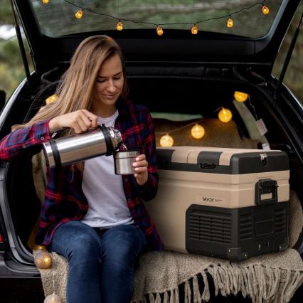 Przenośna lodówka samochodowa z wyświetlaczem LCD 39 l 230V/12V/24V brązowa