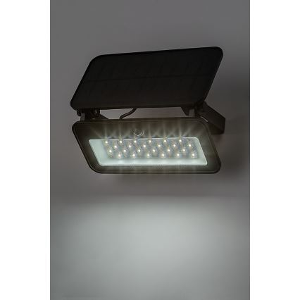 Rabalux - Reflektor solarny LED z czujnikiem LED/8W/3,7V 3000/4000/6500K IP65 2600 mAh