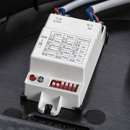 Rabalux - Zewnętrzna lampa sufitowa z czujnikiem ruchu 1xE27/9W/230V IP65 śr. 30 cm czarna