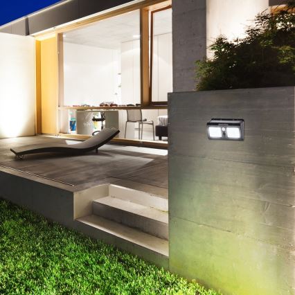 Rabalux - LED Solarna lampa ścienna z czujnikiem IP44 1200 mAh