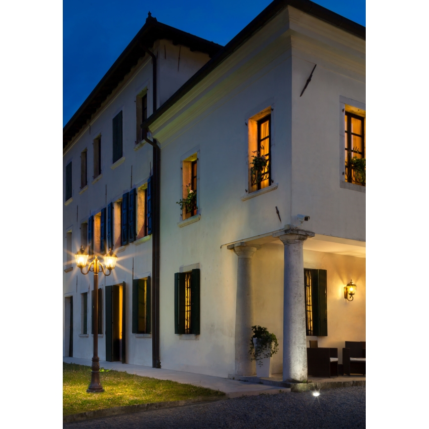 Redo 9656 - Zewnętrzna lampa ścienna ESSEN 1xE27/70W/230V brązowa/patyna