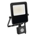 Reflektor LED z czujnikiem VISIO LED/30W/230V 4000K IP65