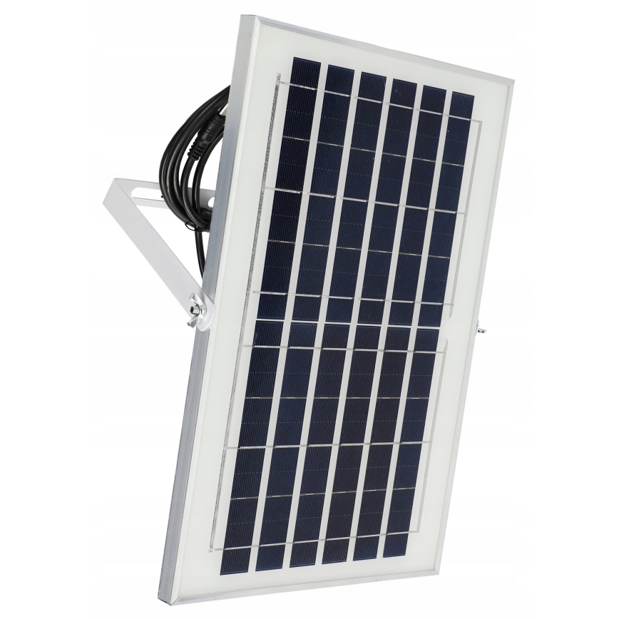 Ściemnialny solarny naświetlacz LED/50W/3,2V 5000K 6000 mAh IP65 czarny + pilot zdalnego sterowania